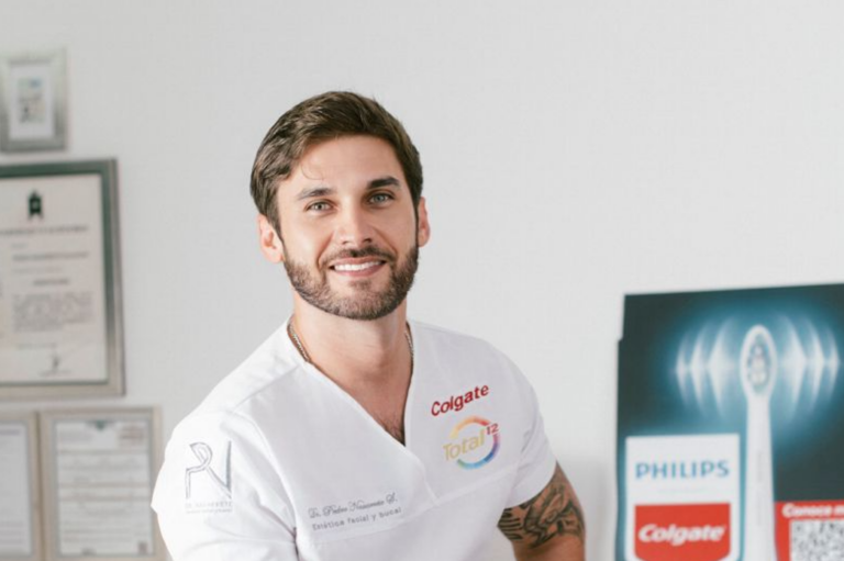 La reinvención del dentista de los famosos